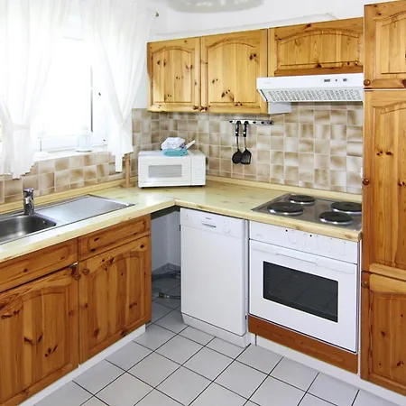 Schuldt, Behrensdorf, Cleaning Included Apartment